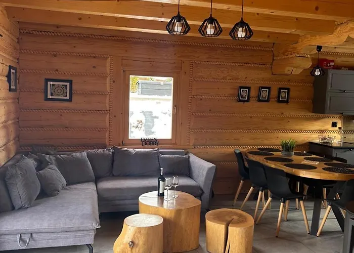 Goralskie Izby * Koniaków